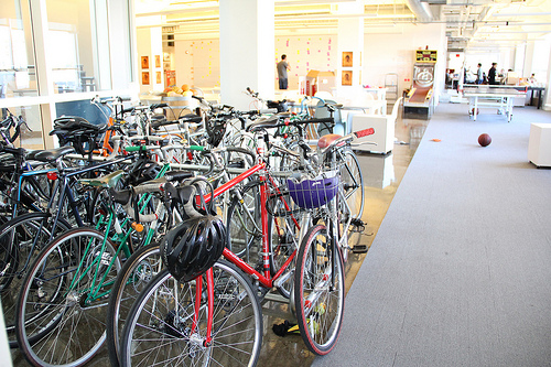 bike rack for commercial buildings